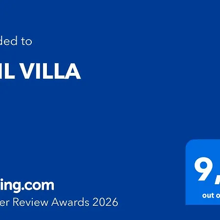 Villa Sail